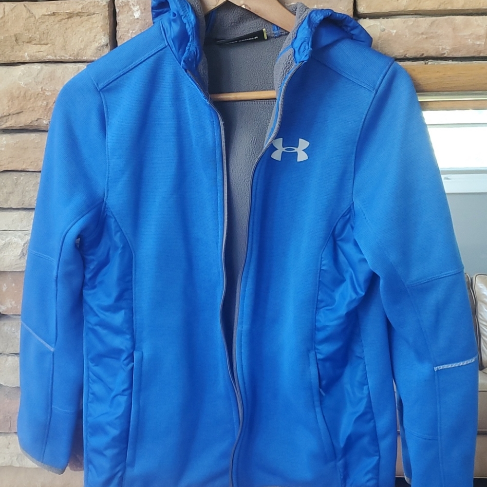 Under Armor Jacket size Youth Large